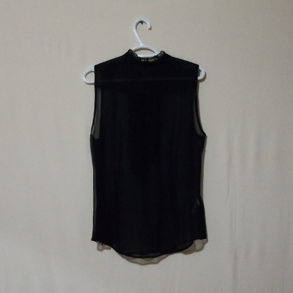 🌸Sheer Black Sleeveless Blouse - Picture 3 of 3